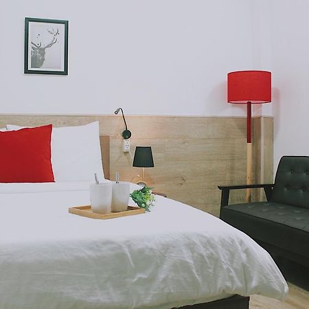 Chill Box Aparthotel Ho Chi Minh City Exterior photo